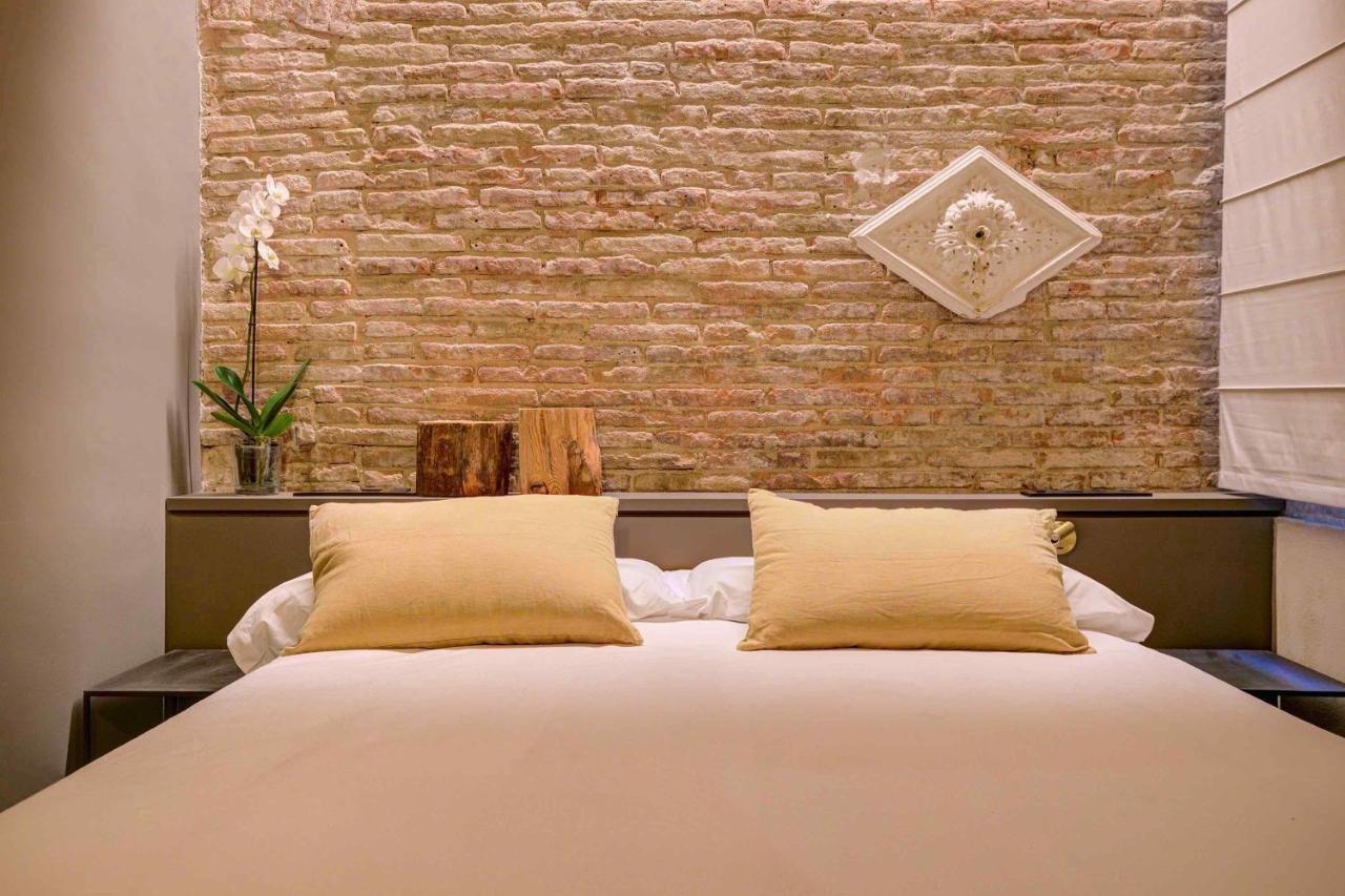 Factory Gardens Barcelona Bed & Breakfast Exterior photo